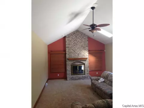424 Clipper, Springfield, IL 62711 photo 6