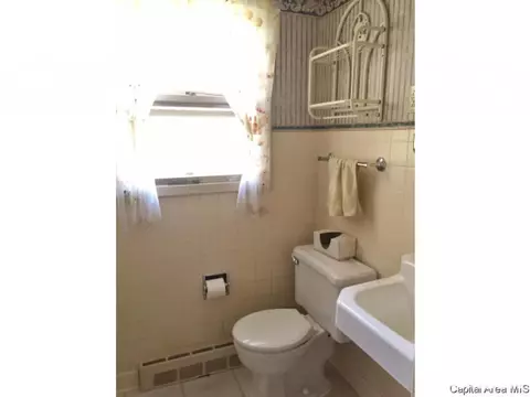 2105 Fairway Dr, Springfield, IL 62704 photo 16