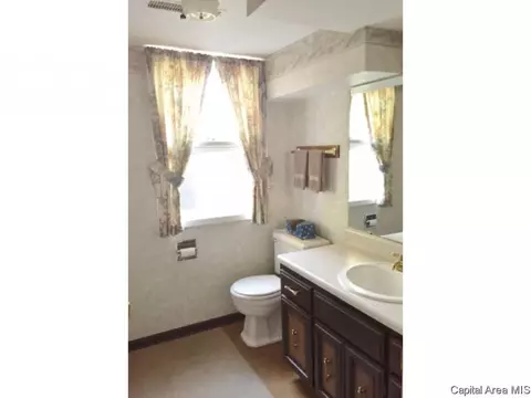 2105 Fairway Dr, Springfield, IL 62704 photo 28