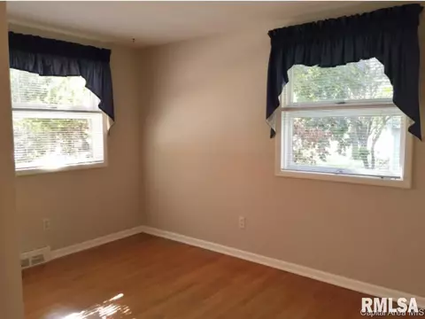 2105 Fairway Dr, Springfield, IL 62704 photo 19