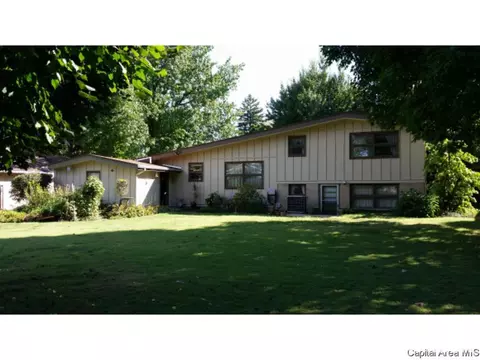 2105 Fairway Dr, Springfield, IL 62704 photo 9