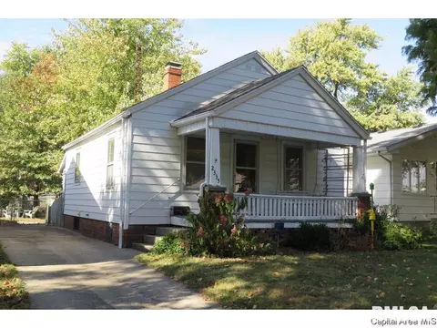 2335 S 7th, Springfield, IL 62703 photo 1
