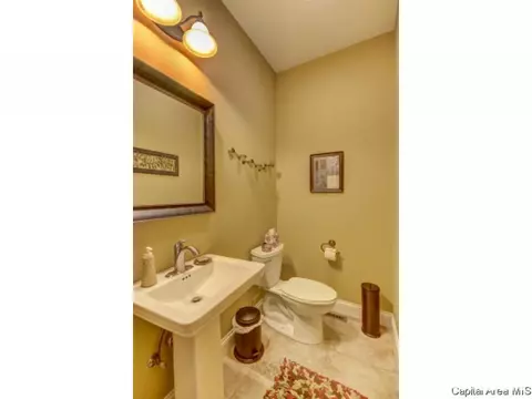 2001 Providence Ln, Springfield, IL 62711 photo 16