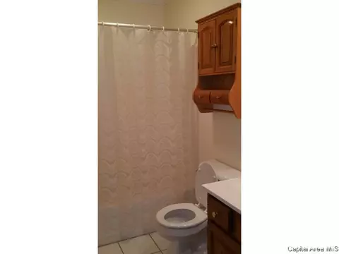 106 Genoa Dr, Springfield, IL 62703 photo 9