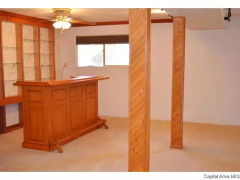 1916 Creighton, Springfield, IL 62703 photo 6