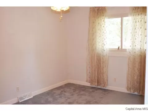 1916 Creighton, Springfield, IL 62703 photo 12