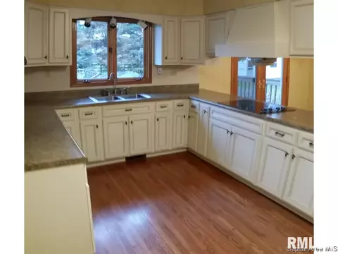 4227 Bissell, Springfield, IL 62707 photo 5