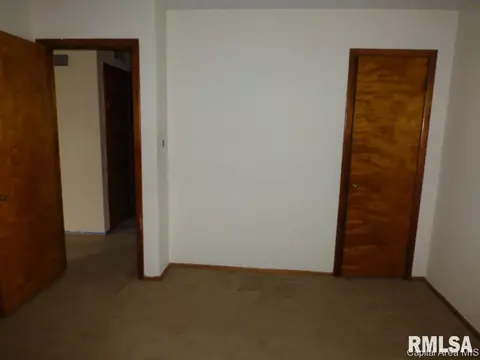 1833 E Watch, Springfield, IL 62702 photo 7