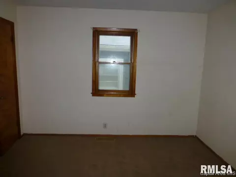 1833 E Watch, Springfield, IL 62702 photo 6