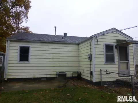 1833 E Watch, Springfield, IL 62702 photo 10