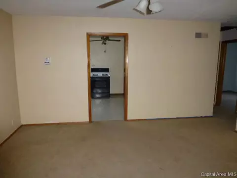 1833 E Watch, Springfield, IL 62702 photo 3