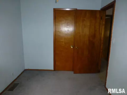 1833 E Watch, Springfield, IL 62702 photo 9