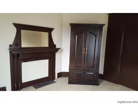 1501 N 9th, Springfield, IL 62702 photo 17