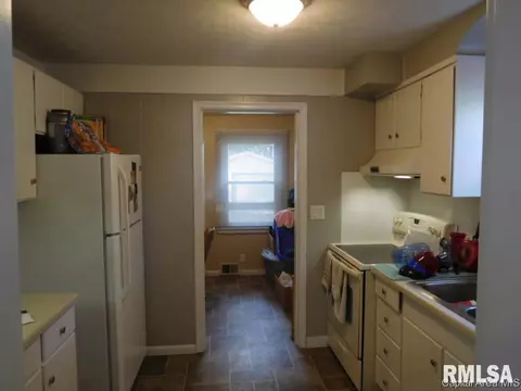 2731 S State St, Springfield, IL 62704 photo 7