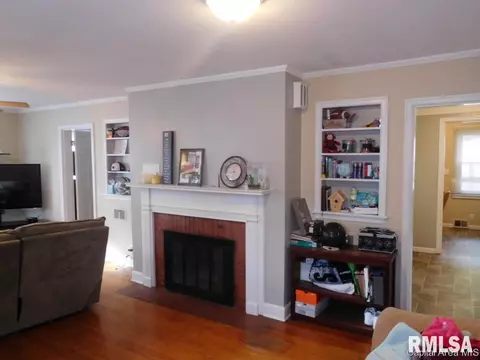 2731 S State St, Springfield, IL 62704 photo 5