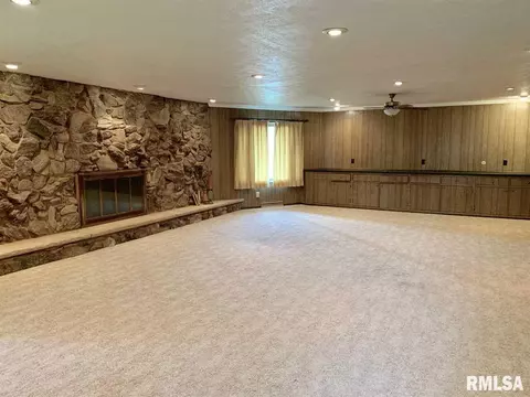 2 Glen Aire Dr, Springfield, IL 62703 photo 10