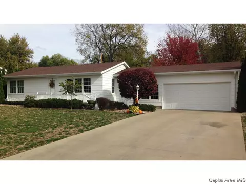401 N Maple St, Abingdon, IL 61410 photo 1