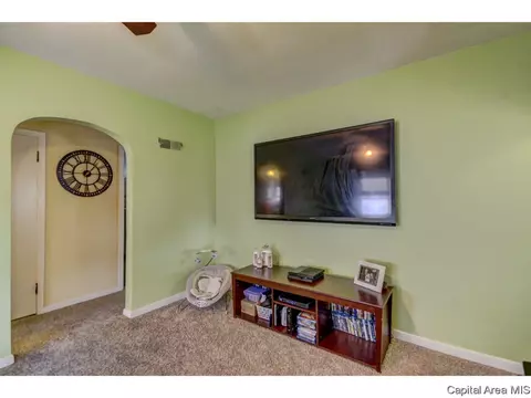 2536 S 5th, Springfield, IL 62704 photo 6