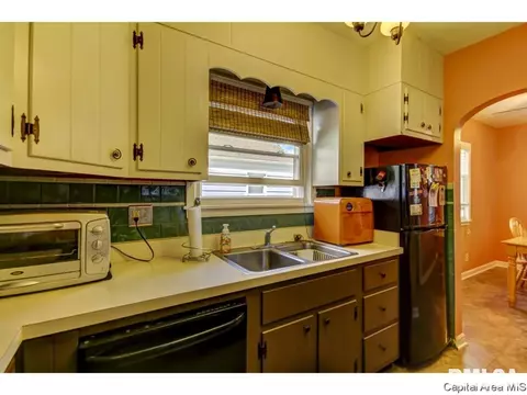 2536 S 5th, Springfield, IL 62704 photo 10