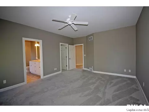 3505 Sandpiper Dr, Springfield, IL 62711 photo 14