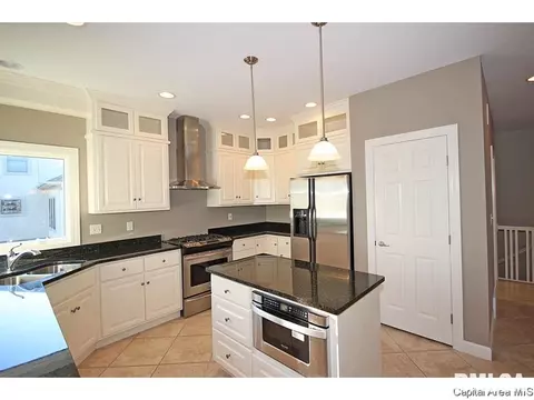 3505 Sandpiper Dr, Springfield, IL 62711 photo 6