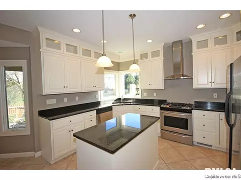 3505 Sandpiper Dr, Springfield, IL 62711 photo 7