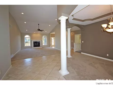 3505 Sandpiper Dr, Springfield, IL 62711 photo 3