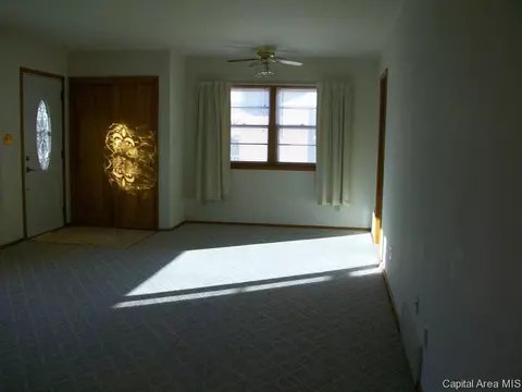 18 Verna, Springfield, IL 62702 photo 4