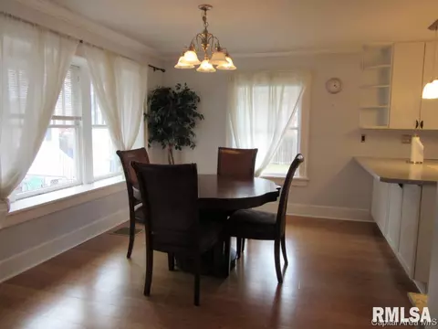 425 W Cook St, Springfield, IL 62704 photo 6