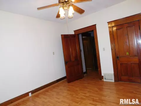 1251 Monument, Springfield, IL 62702 photo 13
