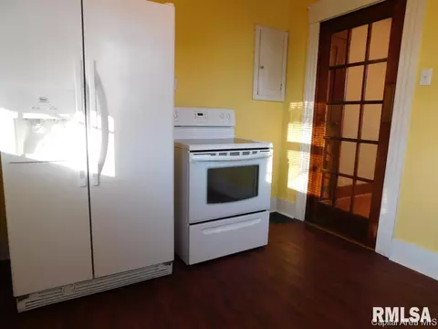 1251 Monument, Springfield, IL 62702 photo 9