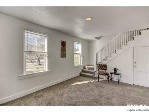 521 E Black Ave #1, Springfield, IL 62702 photo 10