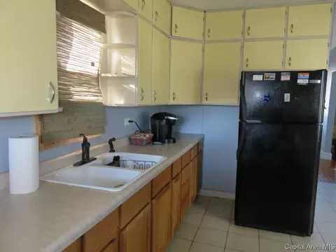 418 W Allen St, Springfield, IL 62704 photo 6