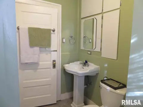 418 W Allen St, Springfield, IL 62704 photo 24