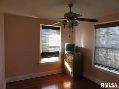 418 W Allen St, Springfield, IL 62704 photo 16