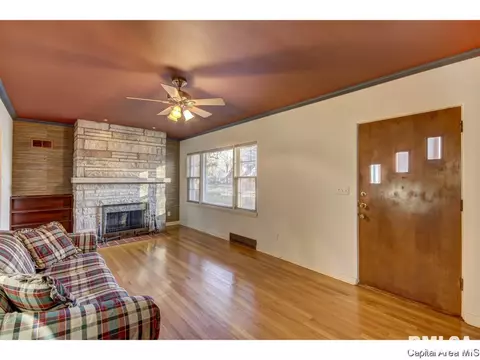 45 Circle Dr, Springfield, IL 62703 photo 4