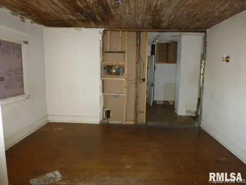 2003 S 11th, Springfield, IL 62703 photo 4