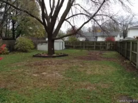 2816 Cardigan, Springfield, IL 62702 photo 6