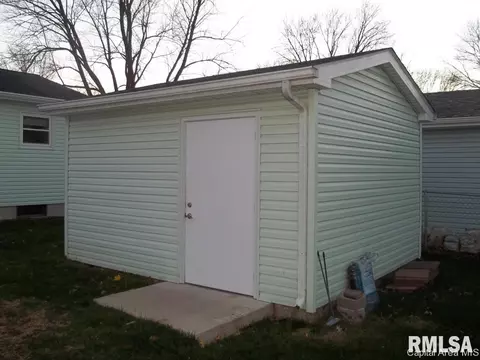 2513 Sutherland, Springfield, IL 62702 photo 21