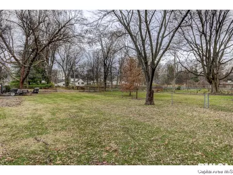 1316 W Governor St, Springfield, IL 62704 photo 26