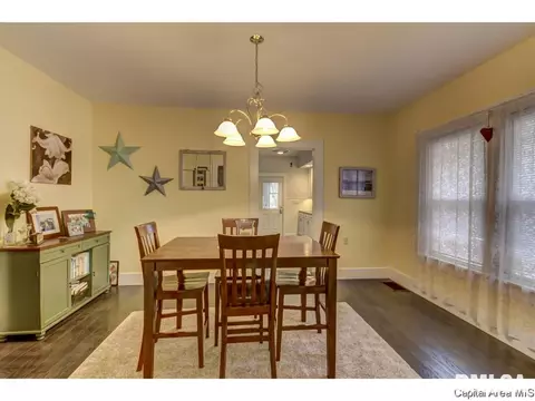 1316 W Governor St, Springfield, IL 62704 photo 10