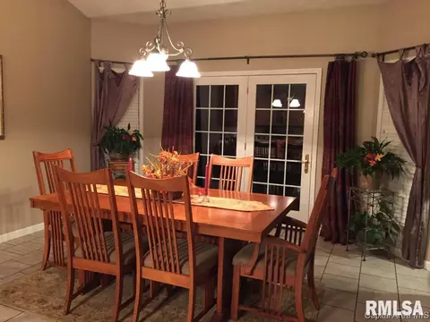 5104 Crane Dr, Springfield, IL 62711 photo 7