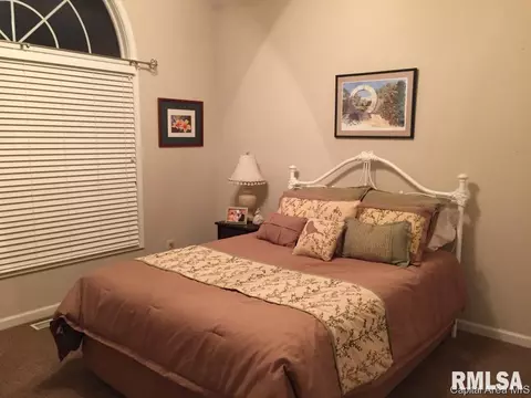 5104 Crane Dr, Springfield, IL 62711 photo 15