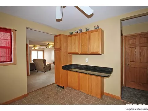 3245 Carman, Springfield, IL 62703 photo 6