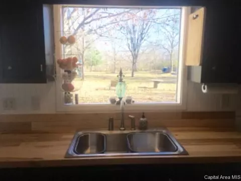 1022 N Oaklane Rd, Springfield, IL 62707 photo 8