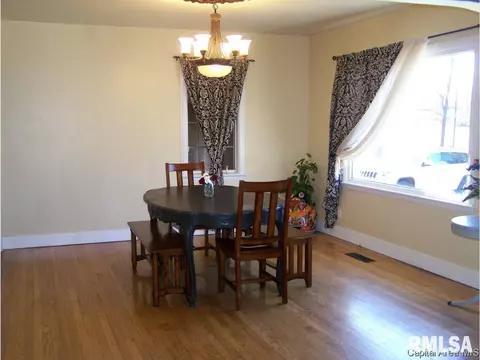 1022 N Oaklane Rd, Springfield, IL 62707 photo 7
