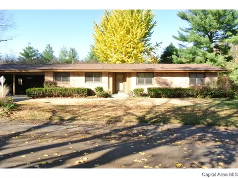 46 Lambert Ln, Springfield, IL 62704 photo 2