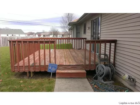3701 Bluestem Ct, Springfield, IL 62712 photo 2