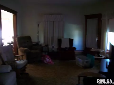 614 E Third St, Maquon, IL 61458 photo 16