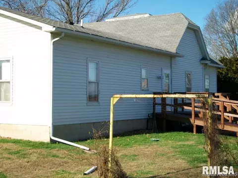 614 E Third St, Maquon, IL 61458 photo 5